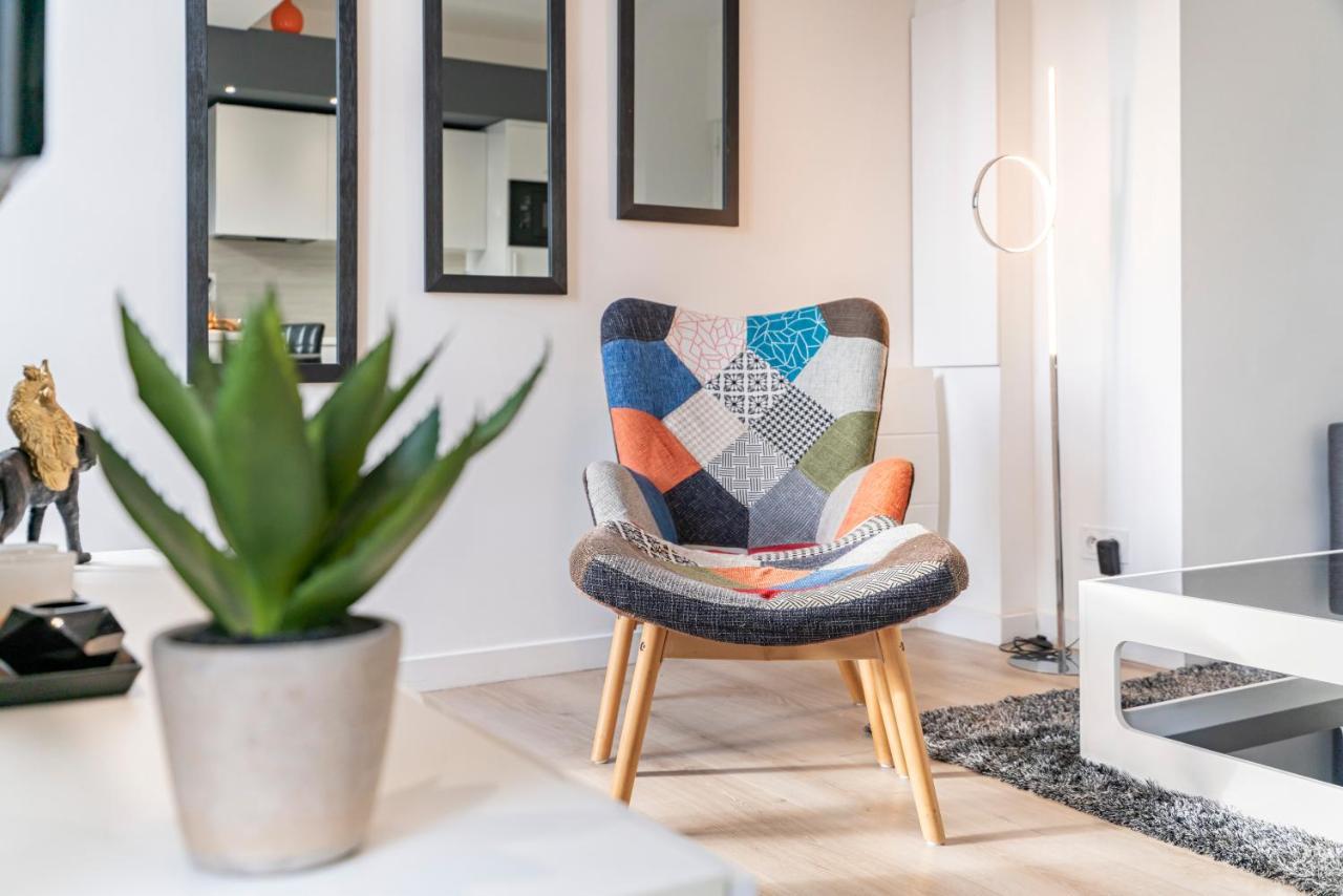 Frontiere Monaco, Appartement Renove Entierement - Ag Beausoleil Luaran gambar